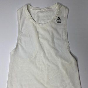 Size Small Reebok mesh tank